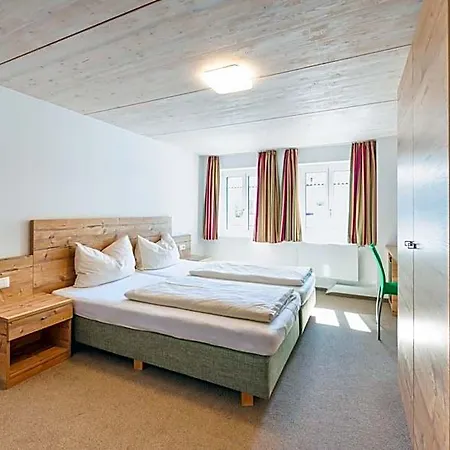 Engel - Self Checkin Hotel