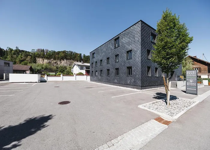 Engel - Self Checkin Hotel 2*